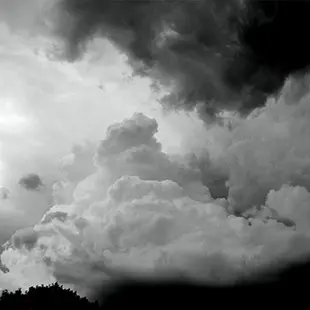 Nuages gris – Grey Clouds album cover