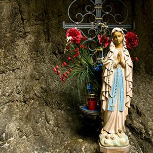 Ave Maria album cover